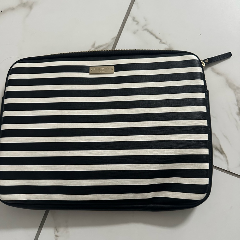 Kate Spade Computer Bag - Picture 1 of 3